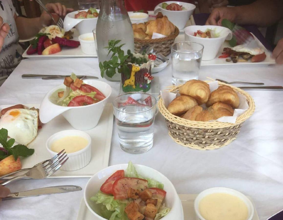 העיר העתיקה הנגצ'ון La Fleur Bnb & Restaurant מראה חיצוני תמונה